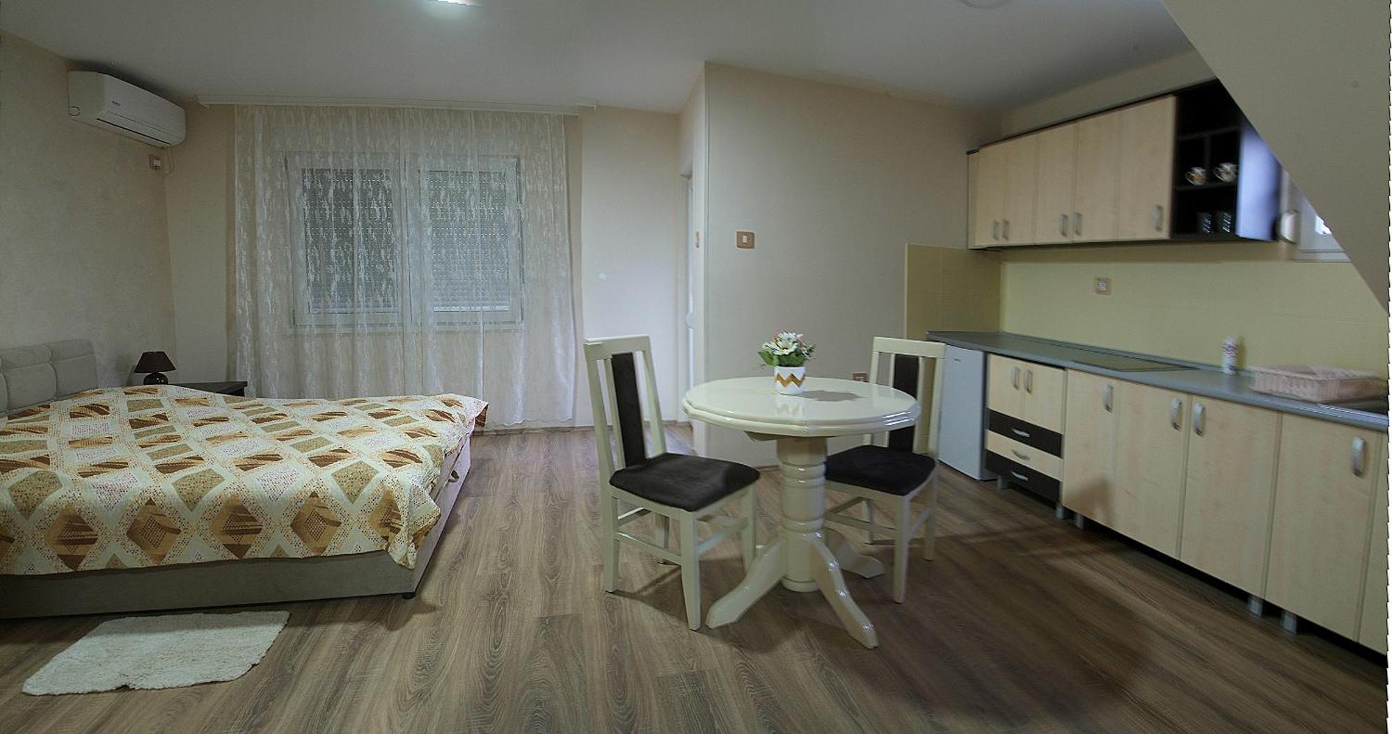 Apartments Kamenjar Novi Sad Zimmer foto