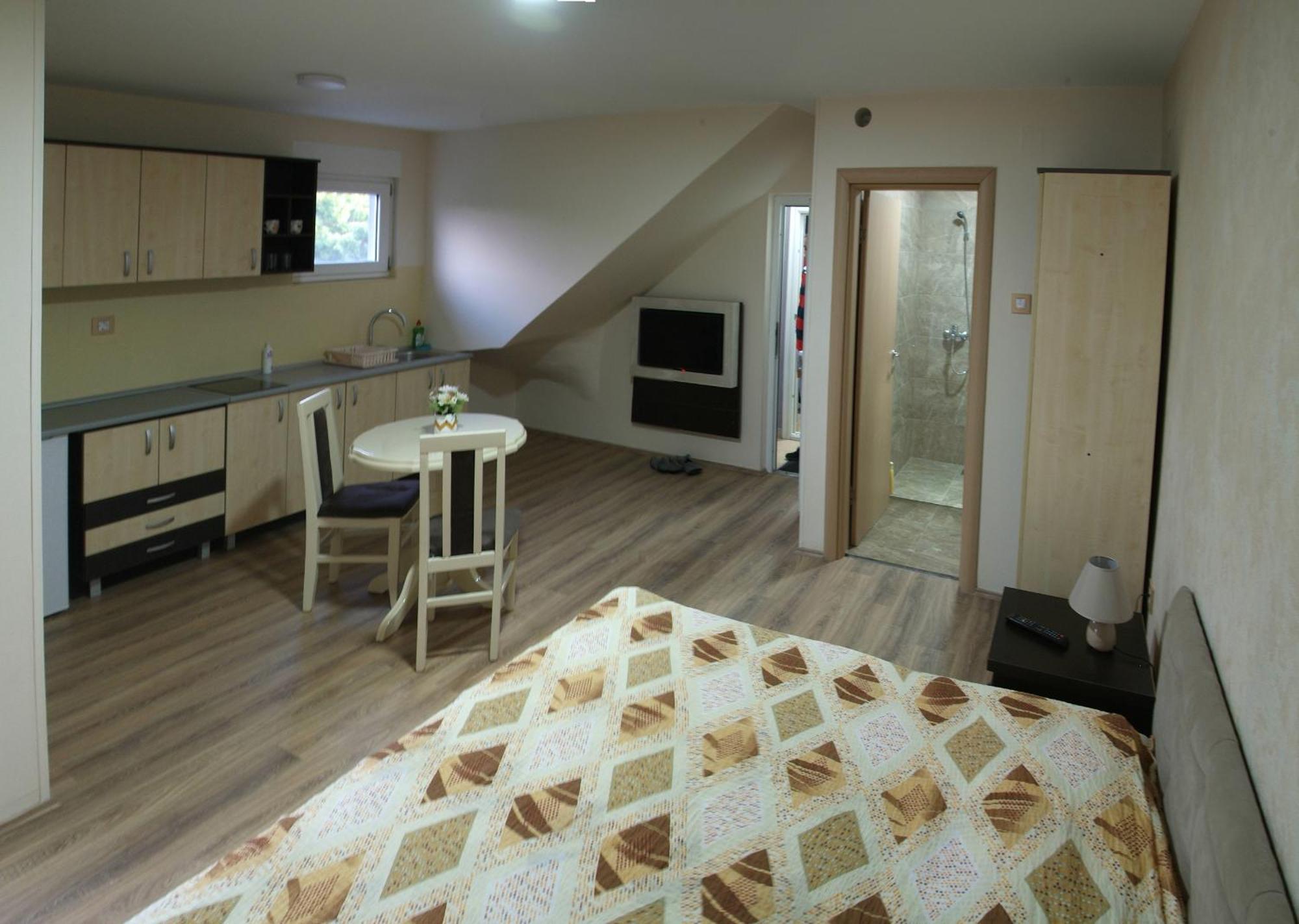 Apartments Kamenjar Novi Sad Zimmer foto